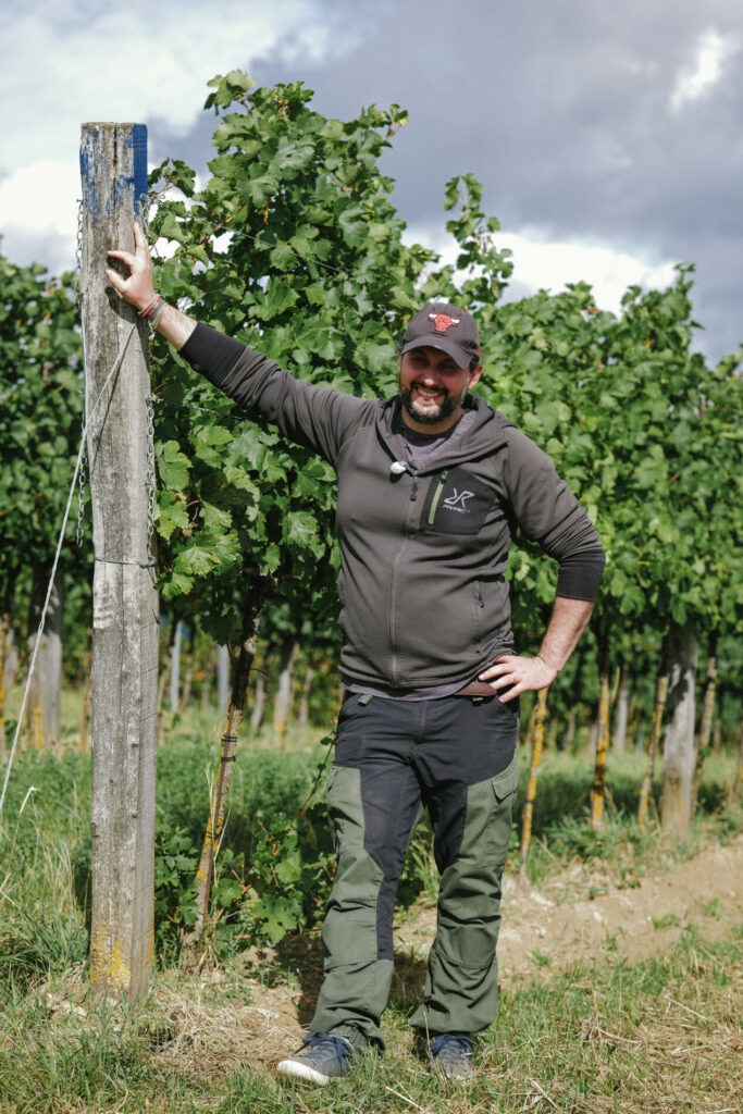 Martin Obenaus in seinem Weingarten in Glaubendorf